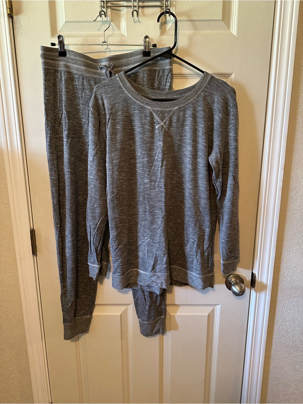 Felina Heather Gray Long Sleeve Loungewear set